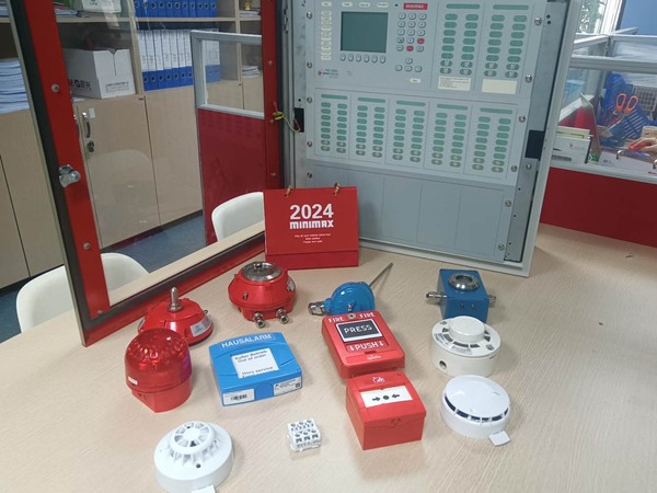 Thiết bị báo cháy