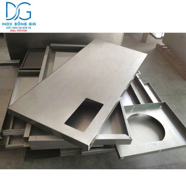 Gia công chắn gấp CNC