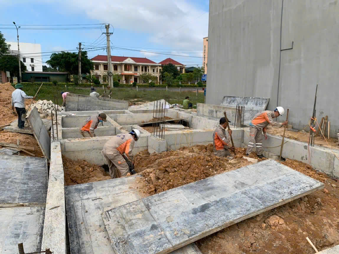 Thi công hệ thống điện