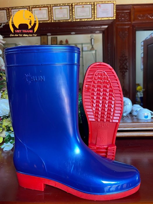 Ủng chống nước