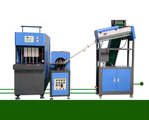 Máy Thổi Chai Nhựa PET Bán Tự Động Ra 4 Sản Phẩm