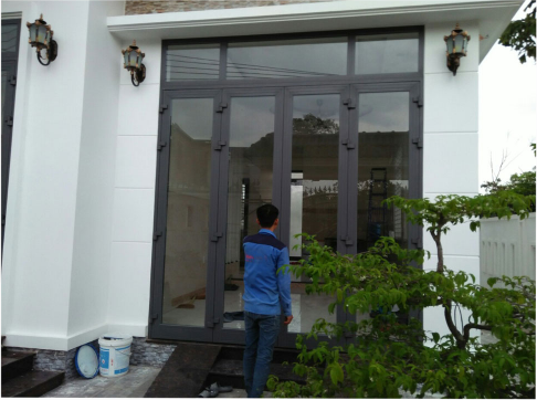 Cửa đi 4 cánh nhôm xingfa
