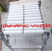 Băng tải con lăn nhựa xếp