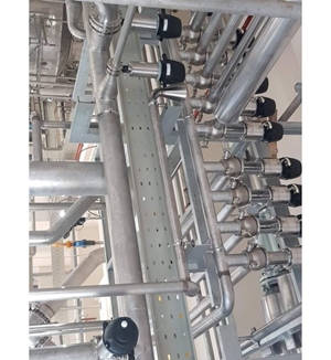 Thi Công Lắp Đặt Đường Ống Làm Mát Cooling