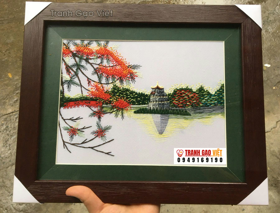 Tranh thêu tay Tháp Rùa