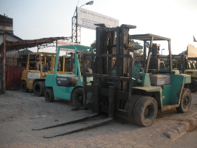 Cho thuê xe cẩu thùng