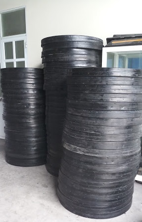 Vành đệm chắn đá