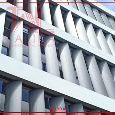Lam chắn nắng chuyển động