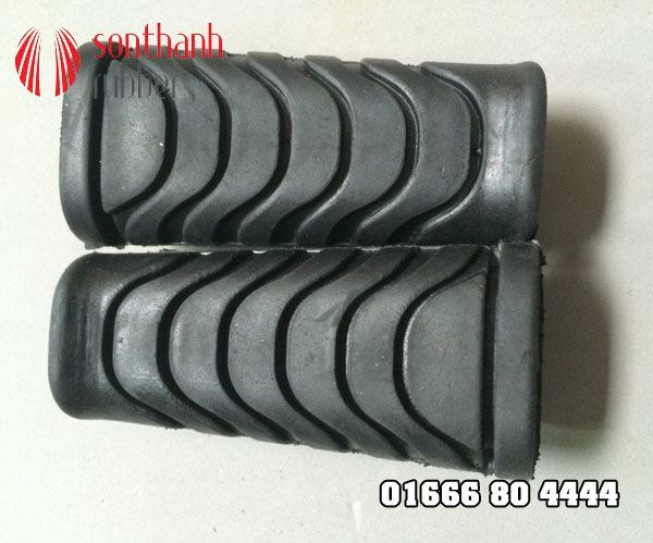Để chân xe máy
