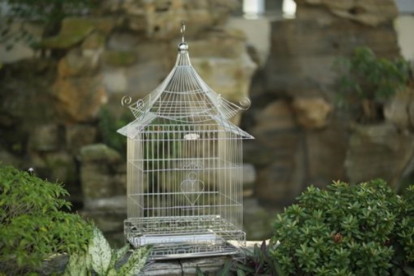 Lồng chim inox mái chùa