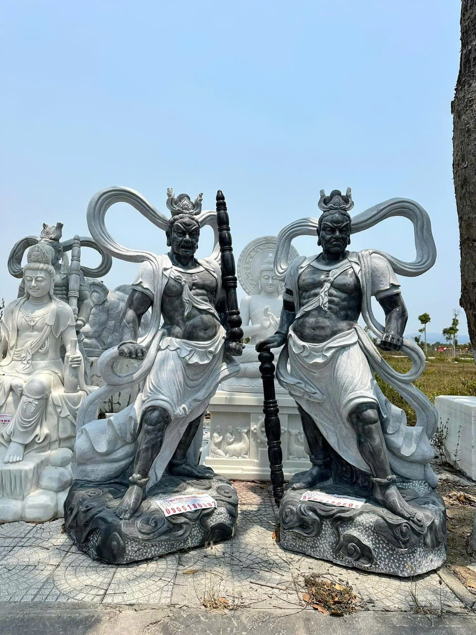 Tượng Kim Cang