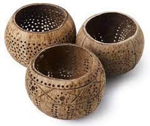 Chân nến gáo dừa