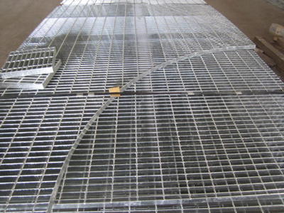 Sàn lưới thép