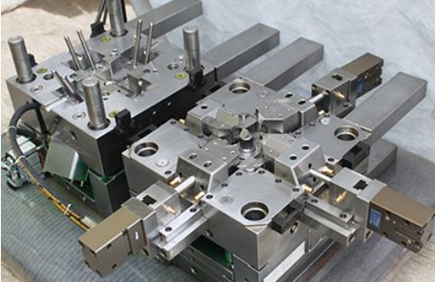 Khuôn thiết bị máy móc