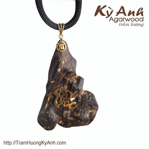 Mặt dây chuyền trầm hương