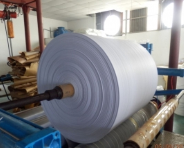 Cuộn nẹp PP tráng quấn thép