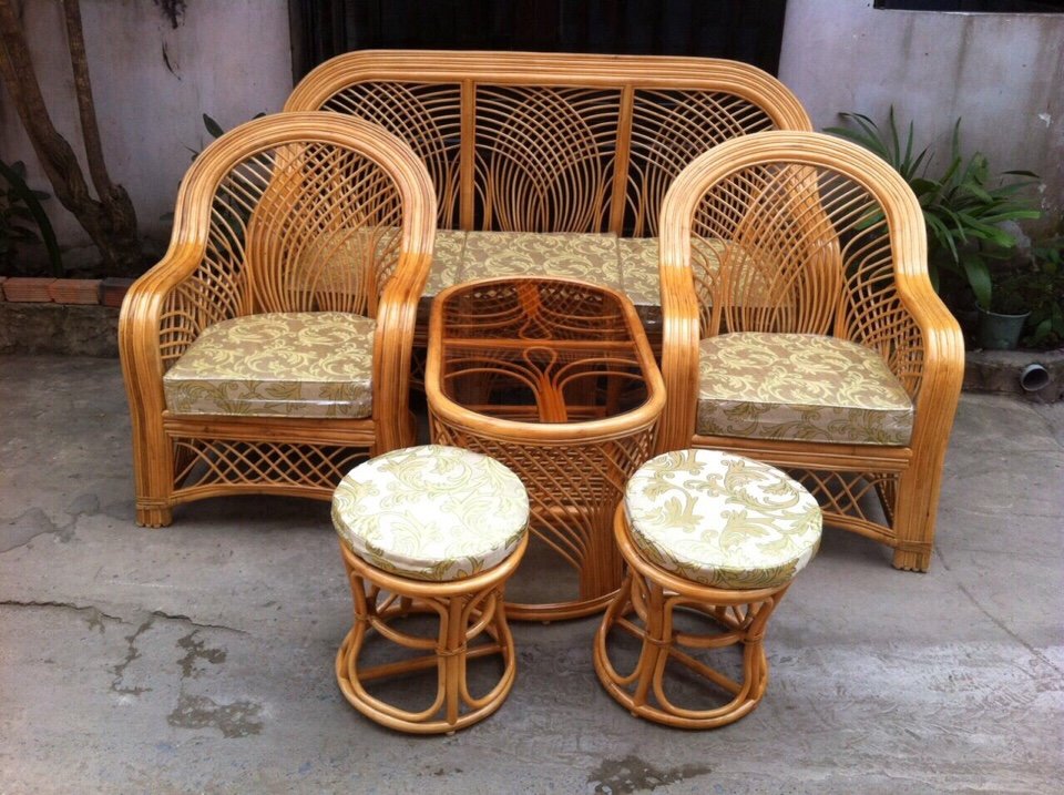 Bàn ghế mây tre