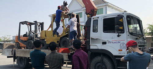Dịch vụ cẩu vận chuyển hàng