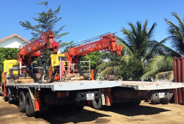 Cho thuê xe cẩu 30 tấn