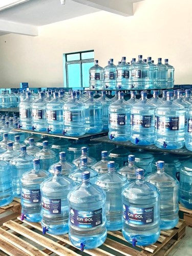 Nước ion kiềm đóng bình
