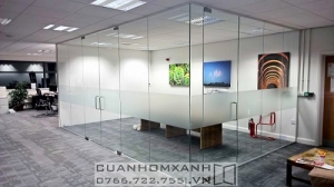 Cửa Kính Cường Lực Bản Lề Sàn