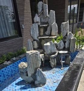 Thiết Kế Và Thi Công Hòn Non Bộ