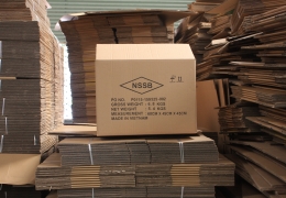 Thùng carton lớn