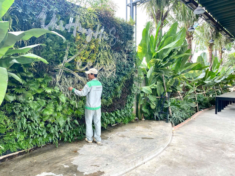 Trồng cây xanh cho nhà hàng