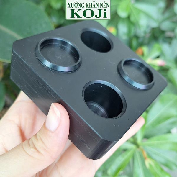 Khay để khăn nén