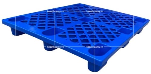 Pallet nhựa chân cốc