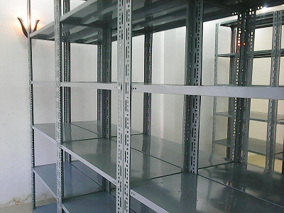 Kệ sắt V lỗ