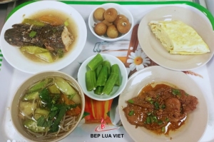 Suất ăn công nghiệp tại TP HCM