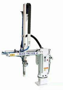Cánh Tay Robot Gắp Cuống Liệu