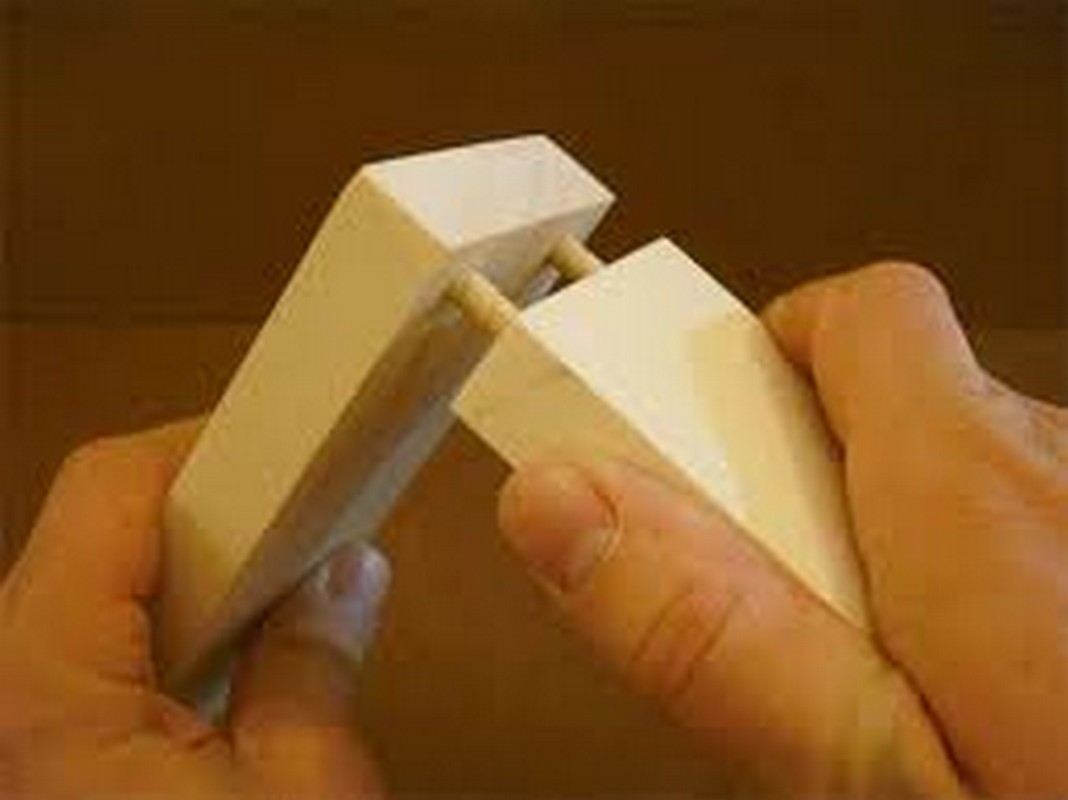 Keo lắp ráp chốt mộng