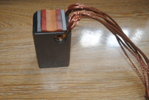 Chổi Than Với Lớp Than Chì Tự Nhiên