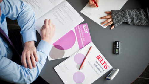 Luyện thi IELTS