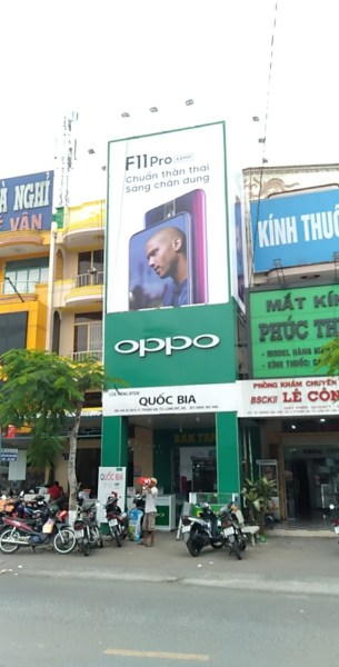 Bảng hiệu quảng cáo