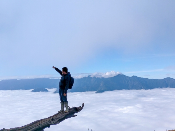 Tour Trekking Lảo Thẩn