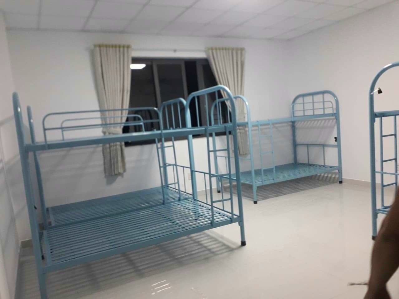 Giường tầng