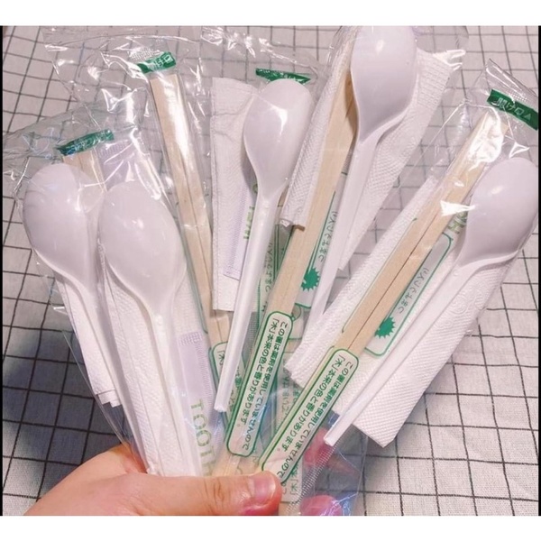 Set đũa, thìa dùng 1 lần