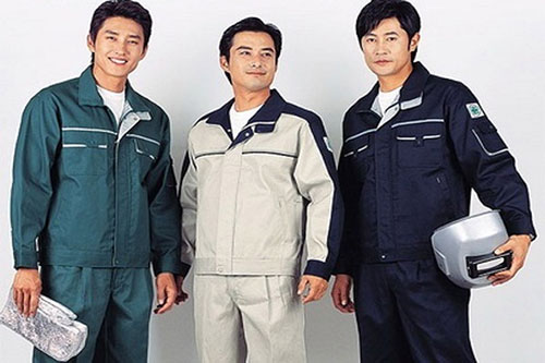 Giặt đồng phục lao động