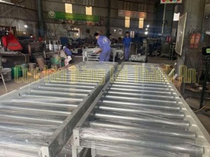 Băng Tải Con Lăn Tự Do