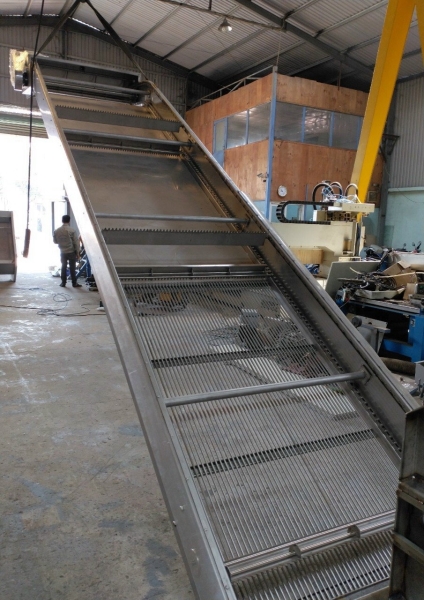 Thiết bị lược rác xích