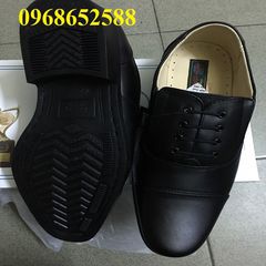 Giày bảo hộ lao động