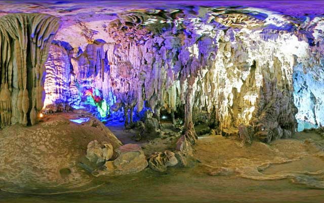 Du lịch xuyên Việt