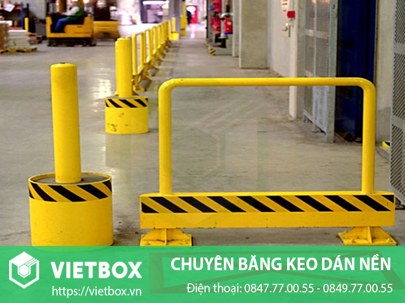 Băng keo dán nền sọc vàng đen