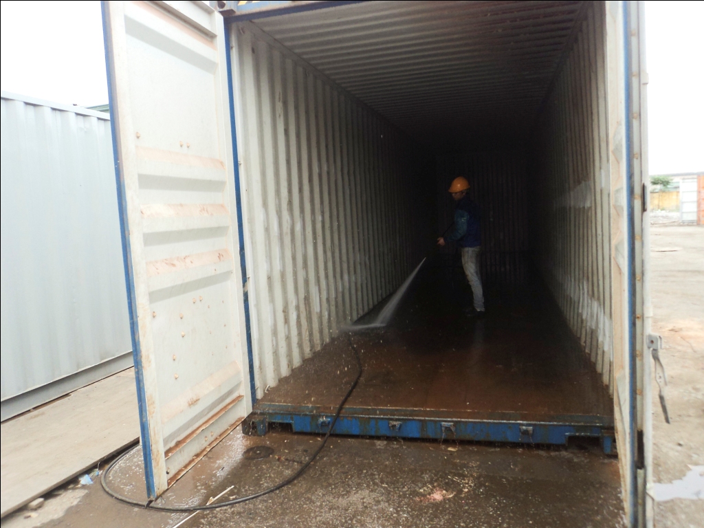 Vệ sinh container