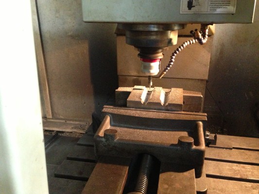 máy phay trung tâm CNC