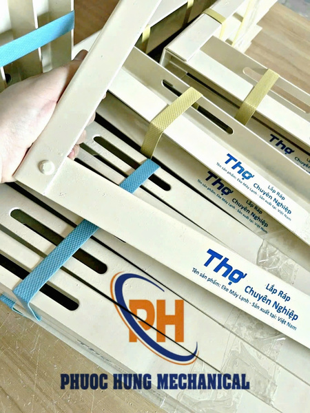 Eke giá đỡ đuôi nóng máy lạnh 1,5 HP