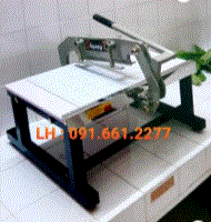 Dao cắt mẫu vải răng cưa